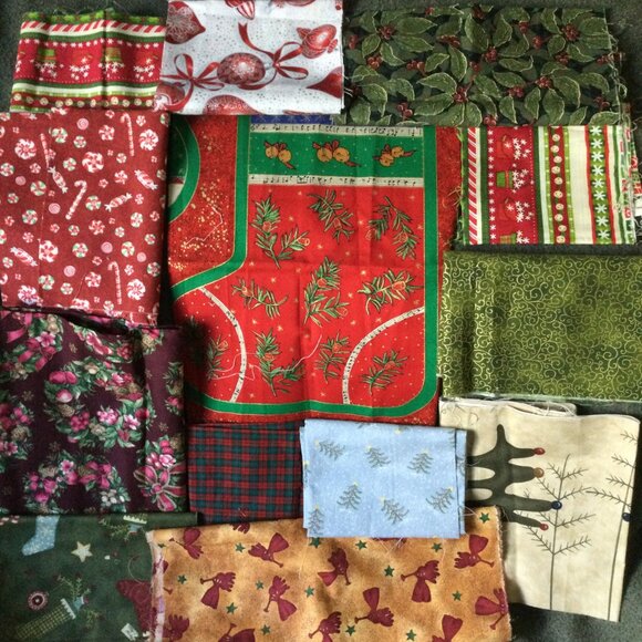 Quilter's Holiday Scrap Bag - Picture 6 of 6